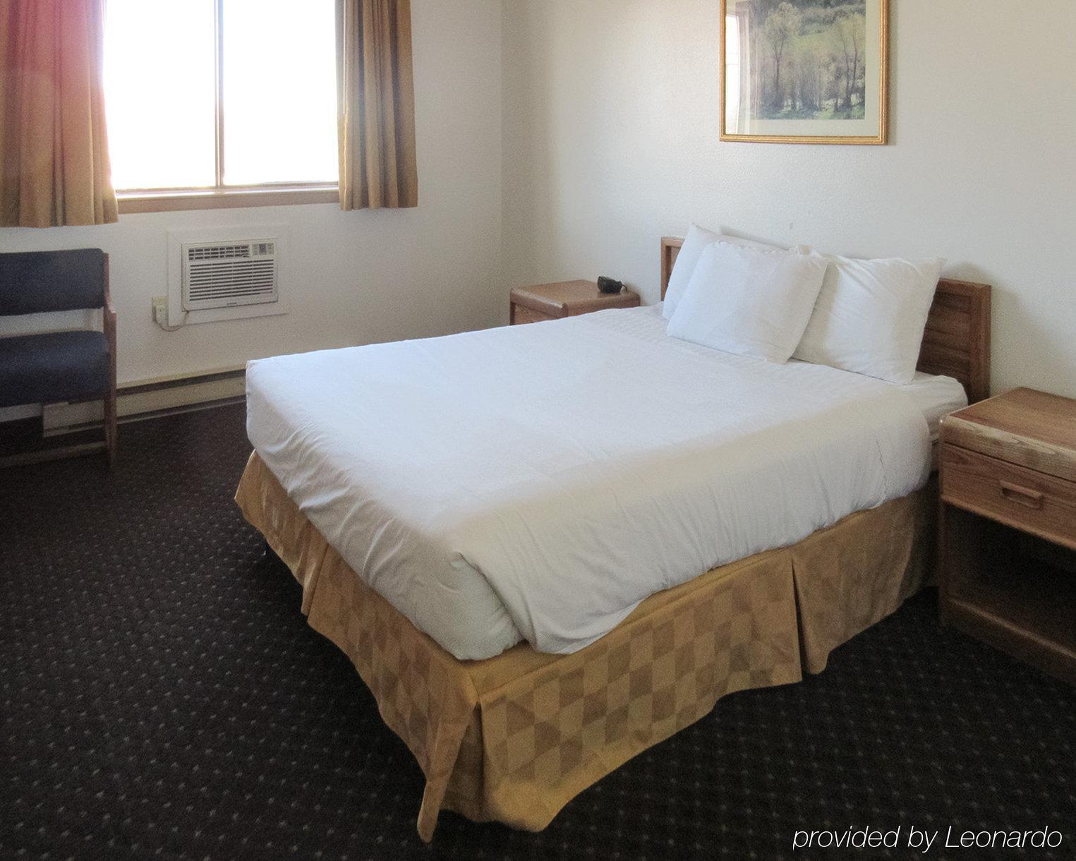 Rodeway Inn Bozeman Exteriör bild