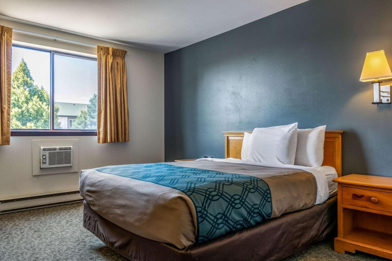 Rodeway Inn Bozeman Exteriör bild