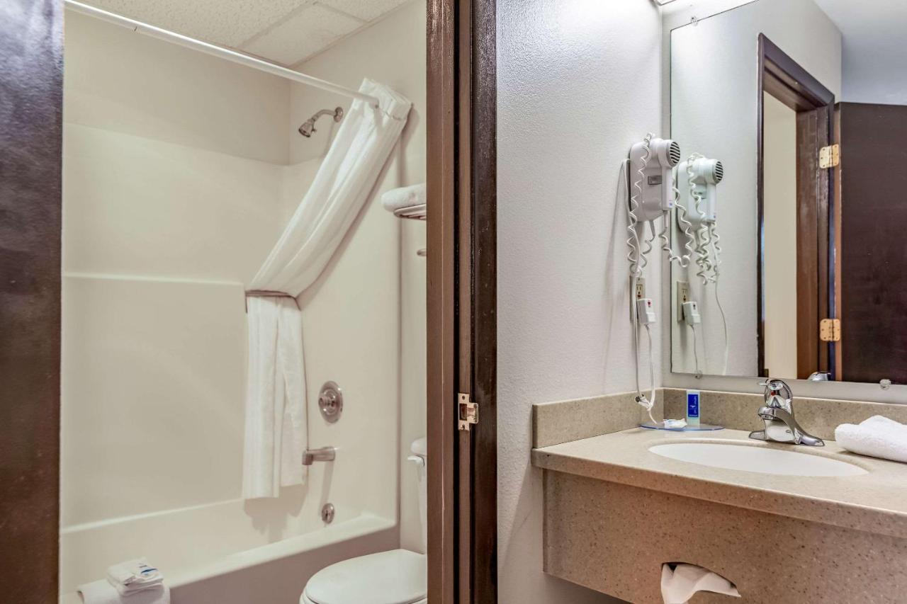 Rodeway Inn Bozeman Exteriör bild